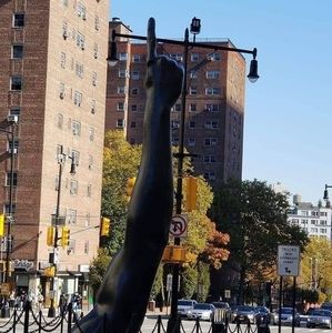 Meet your Posher, Anis